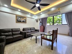 Blk 712 Hougang Avenue 2 (Hougang), HDB Executive #597138771